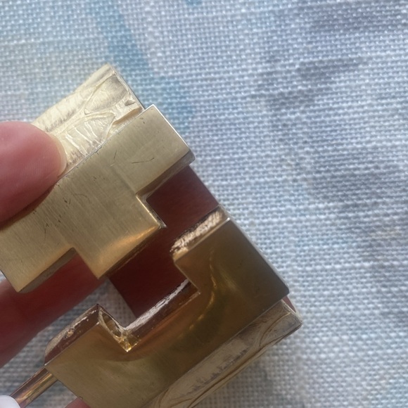 Leighelena wide leather cuff - Picture 11 of 11